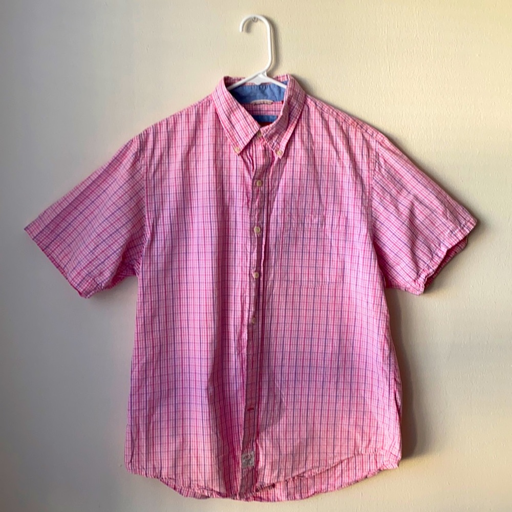 Men's medium izod pink plaid shirt